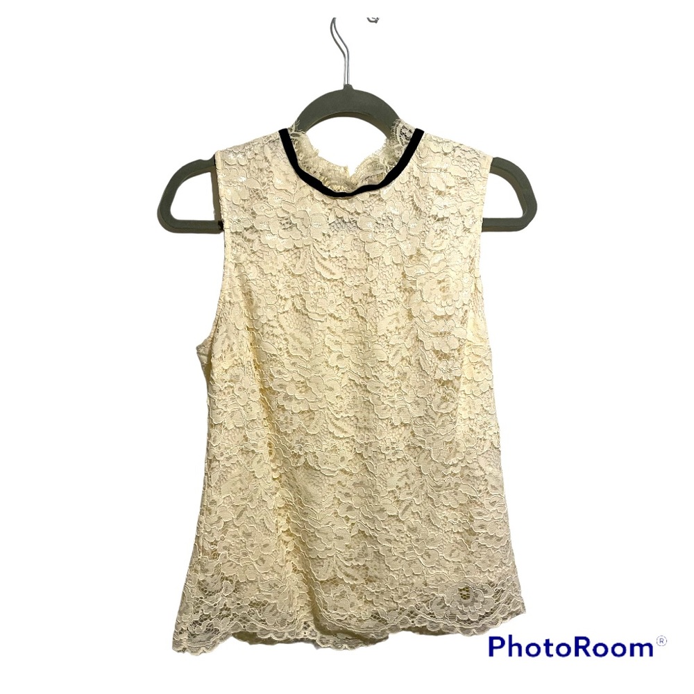 New York & Co. Lace Top